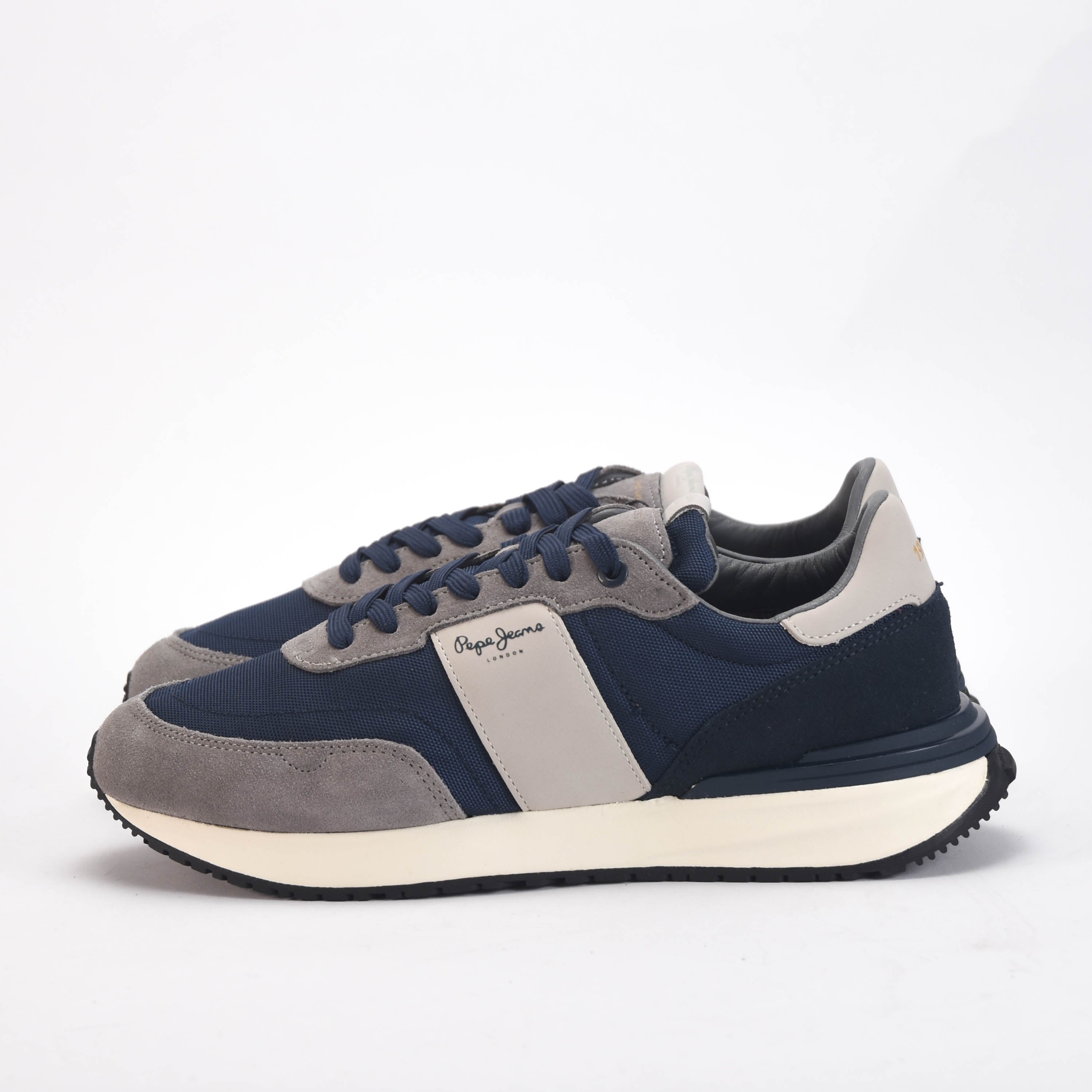 Pepe Jeans — Chaussures homme grises