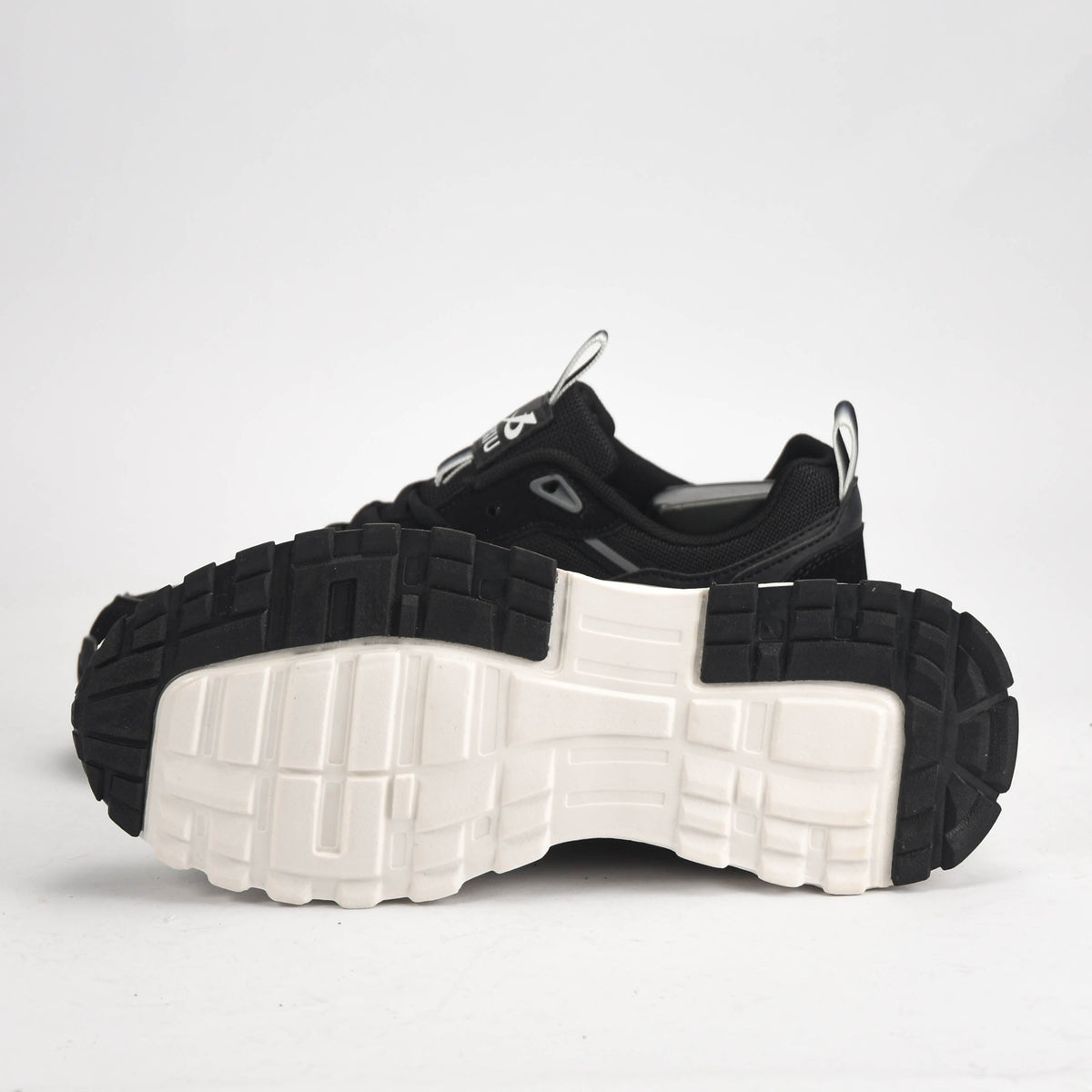 Pixiu — Chaussures de ville élégantes