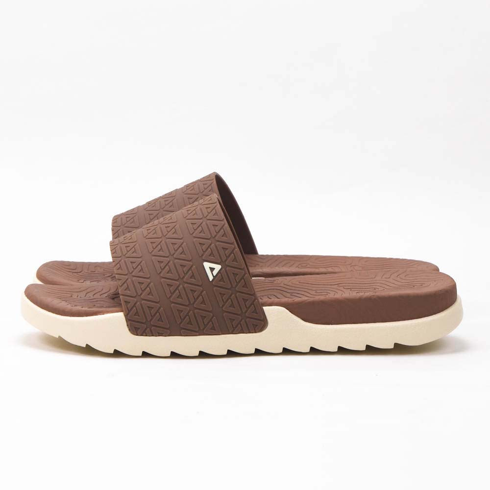 Peak Slippers Brown E02767L-00R2