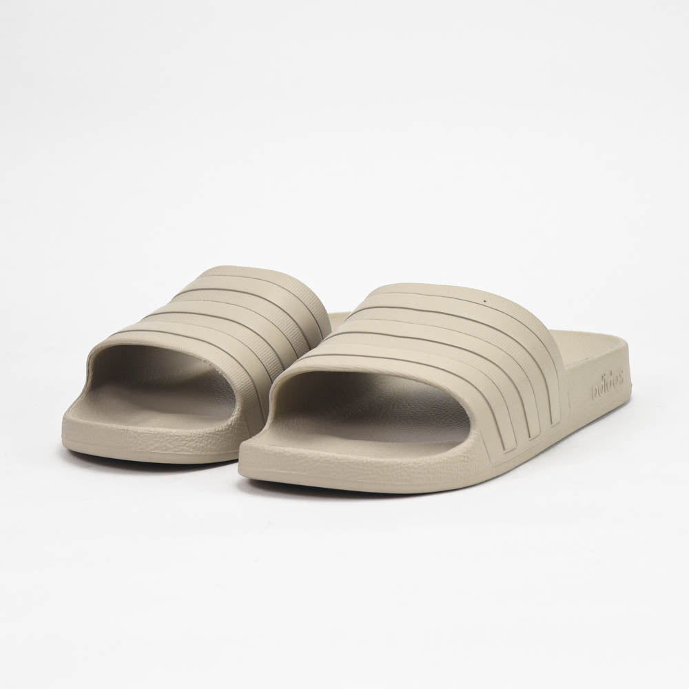 Adidas Adilette — Claquettes
