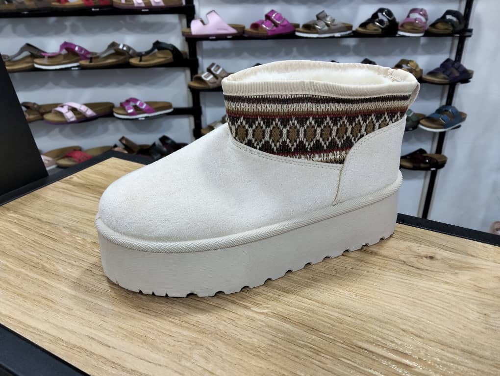 UGG 729 BEIGE