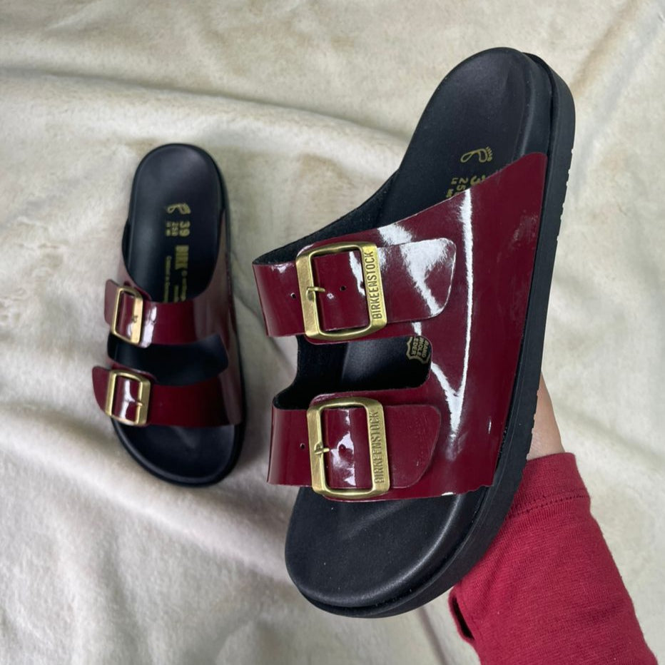 Arizona — Claquettes bordeaux vernis