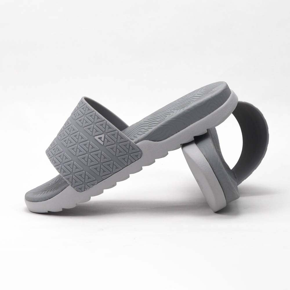 Peak Taichi Slippers E02767L-D037