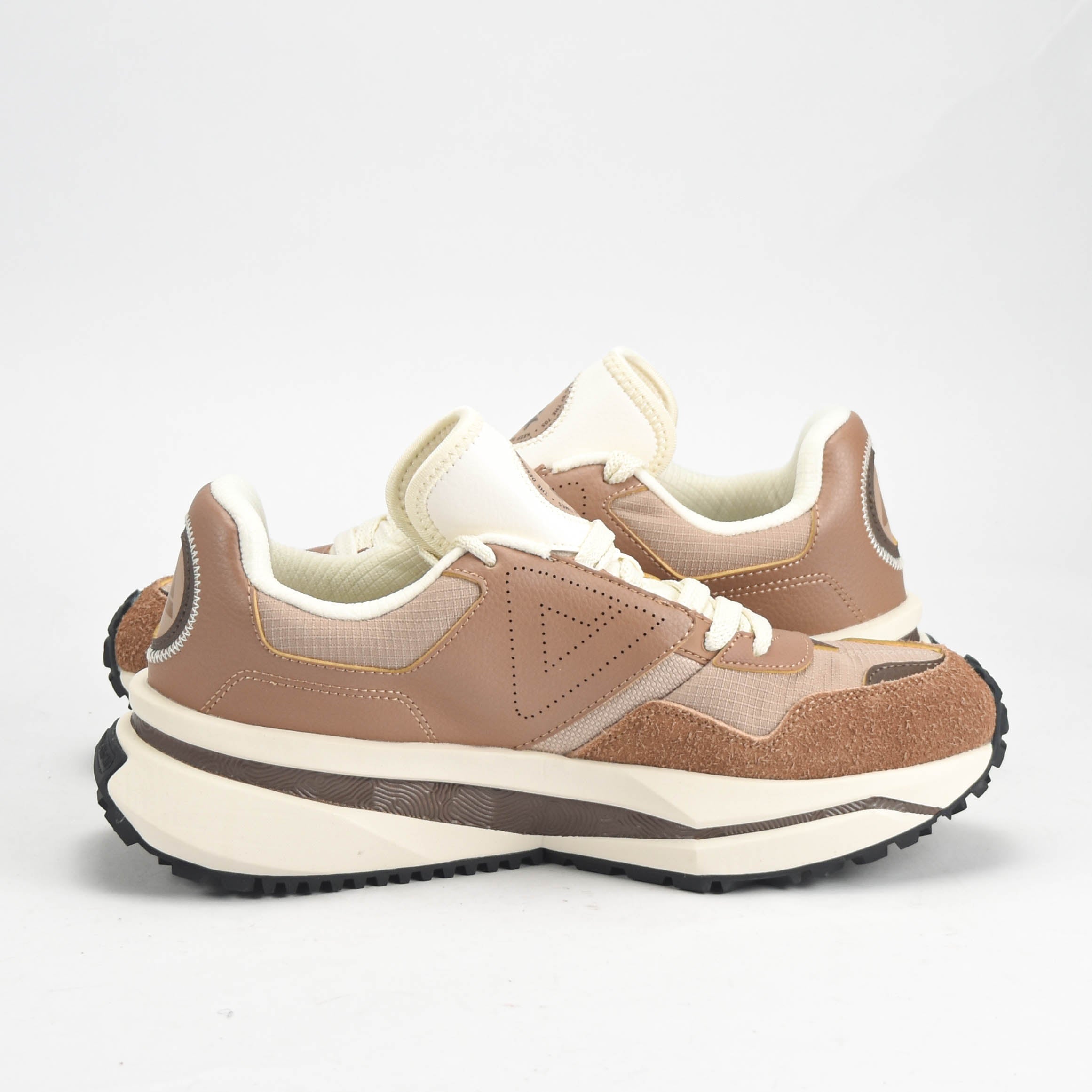 PEAK SHOES ET34387E-00R2