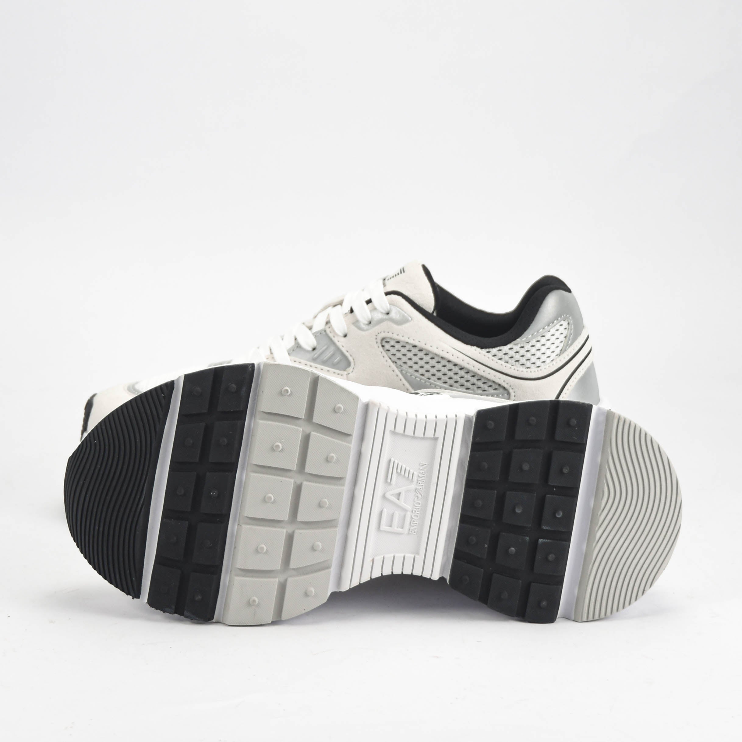 Emporio Armani — Baskets grises