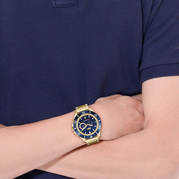 Lacoste — Montre acier doré marine