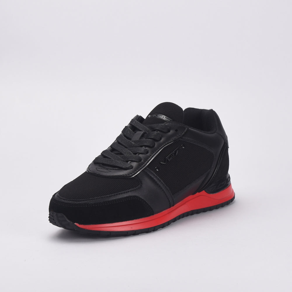 VO7 Milan — Baskets sombres