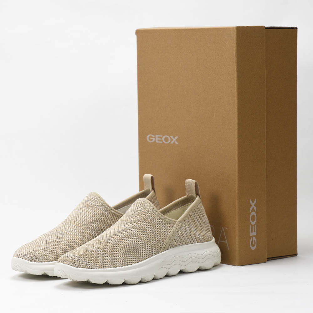 Geox Spherica — Baskets femme taupe