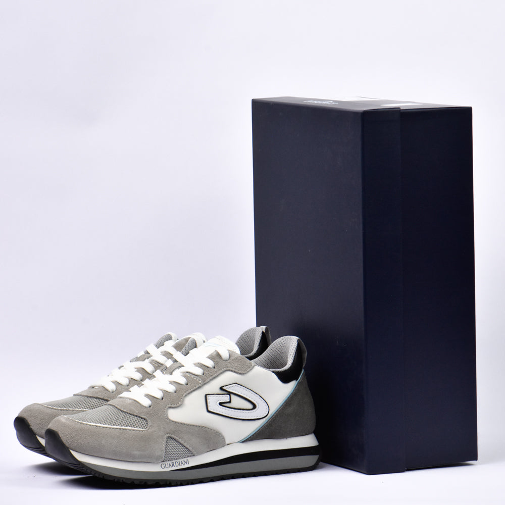 Alberto Guardiani \ AGM009207