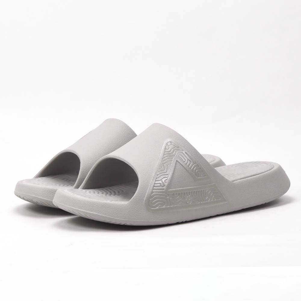 Peak Taichi — Claquettes grises