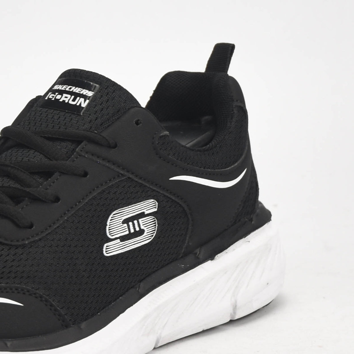 Venom — Chaussures de ville blanches