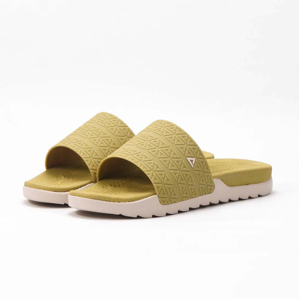 Peak Taichi Slippers Beige Black E02767L-E170