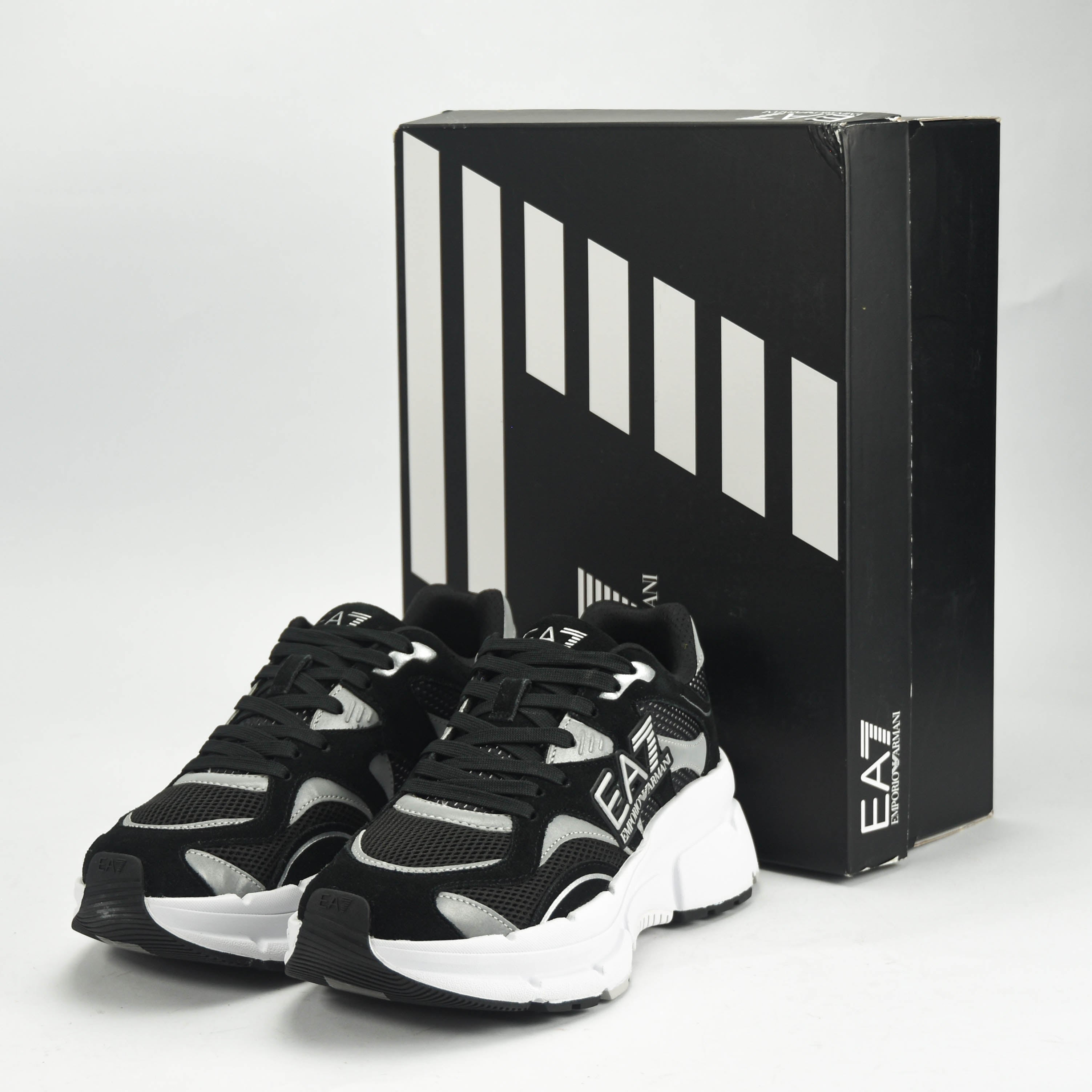 Emporio Armani — Baskets noires
