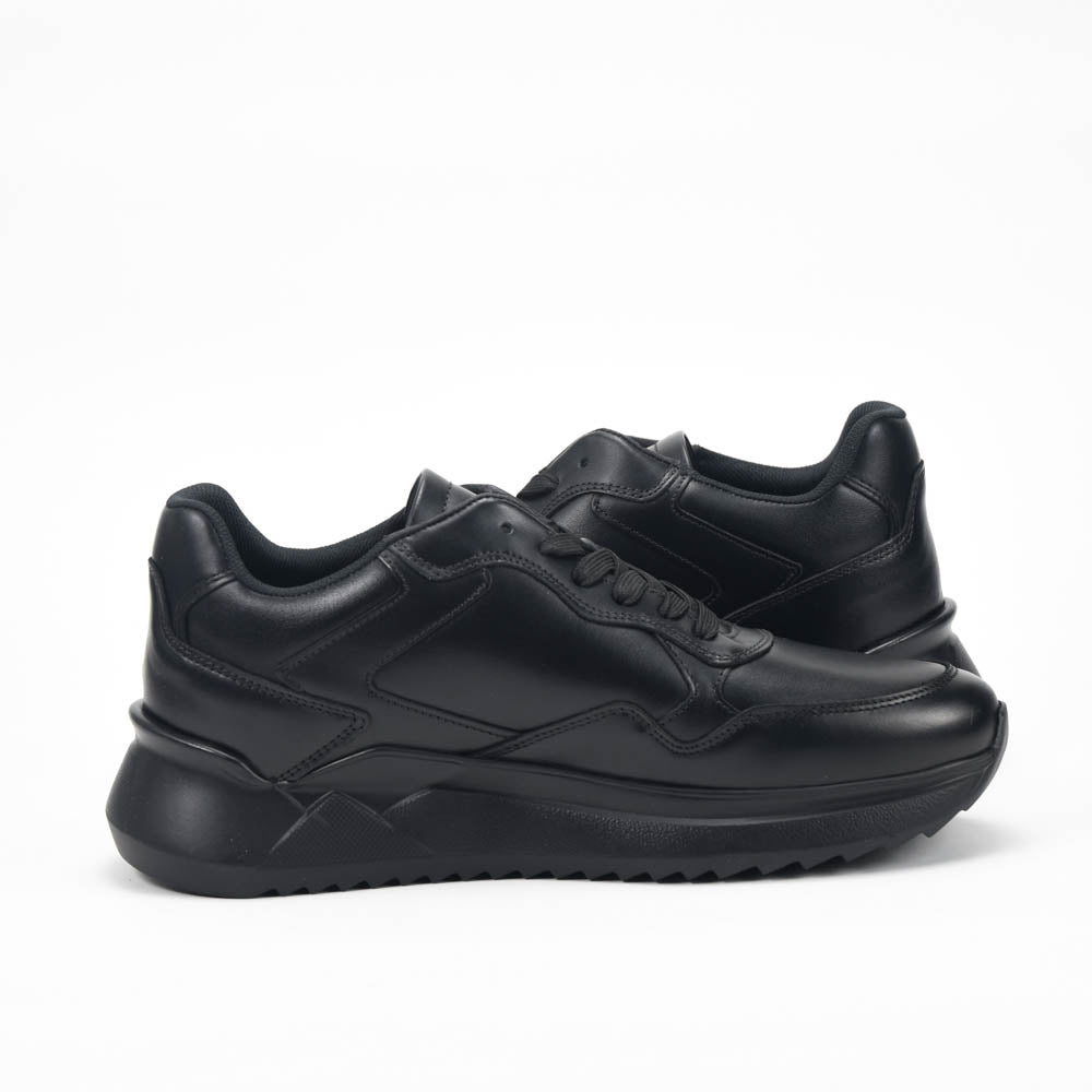 Harmont and Blaine Sneakers Leather Black EFM252.070.1B0.11
