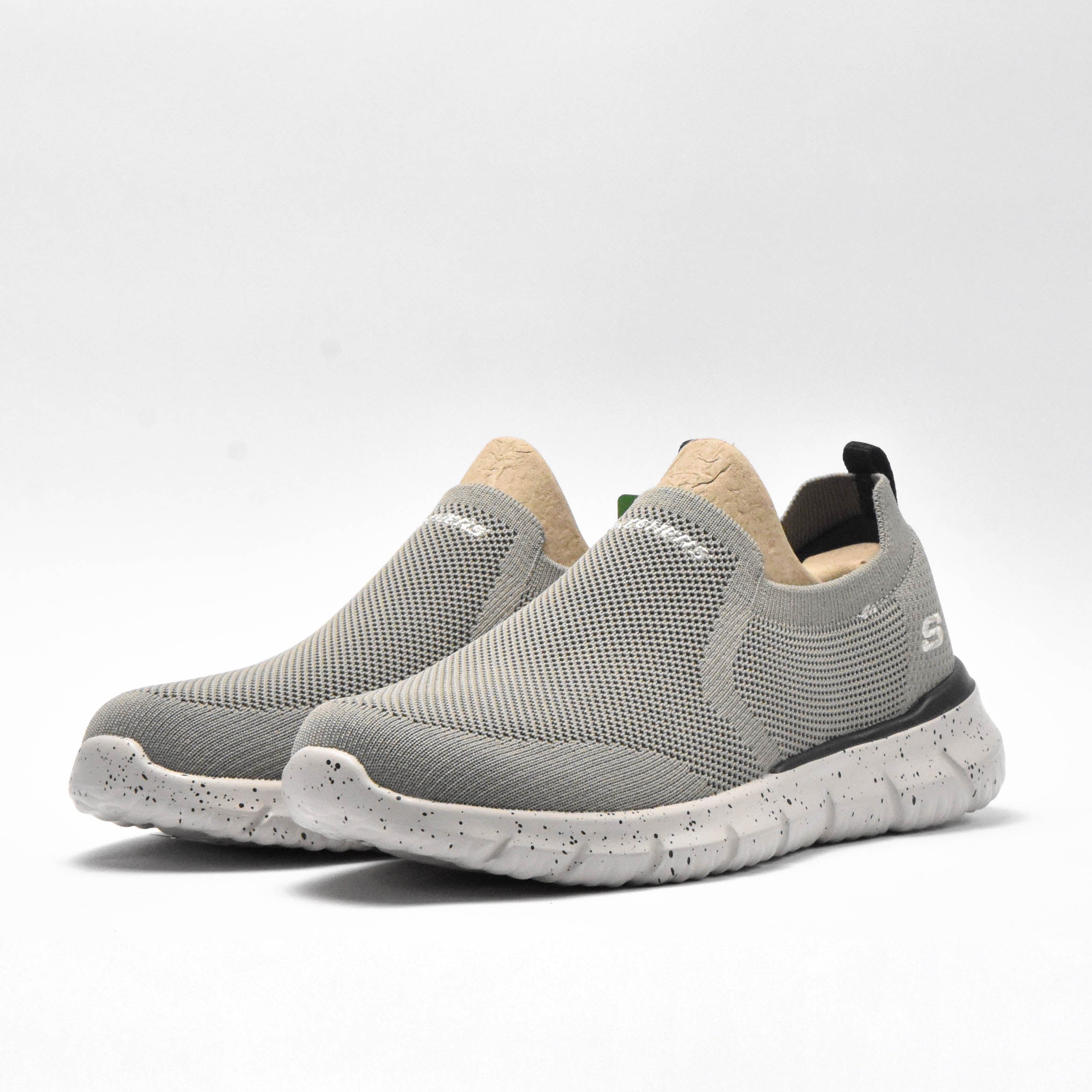Skechers Corwen — Chaussures homme sable