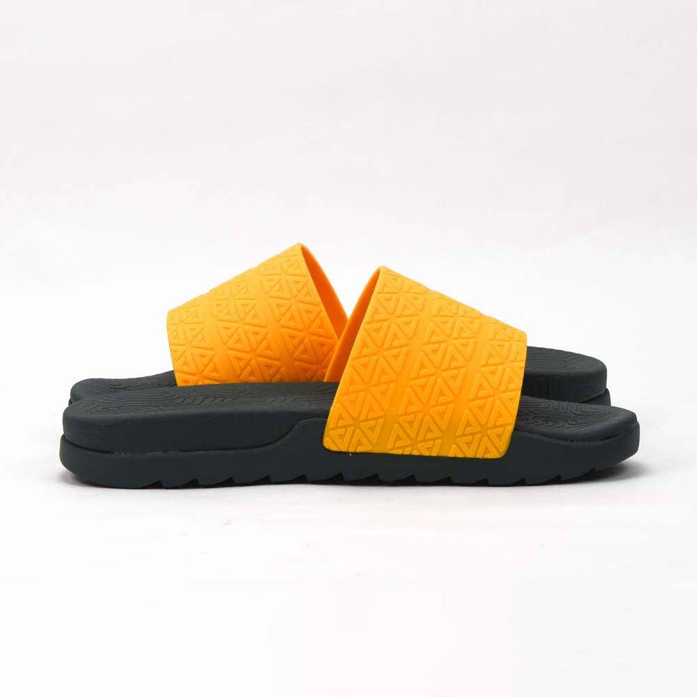 Peak Taichi Slippers E02767L-X987