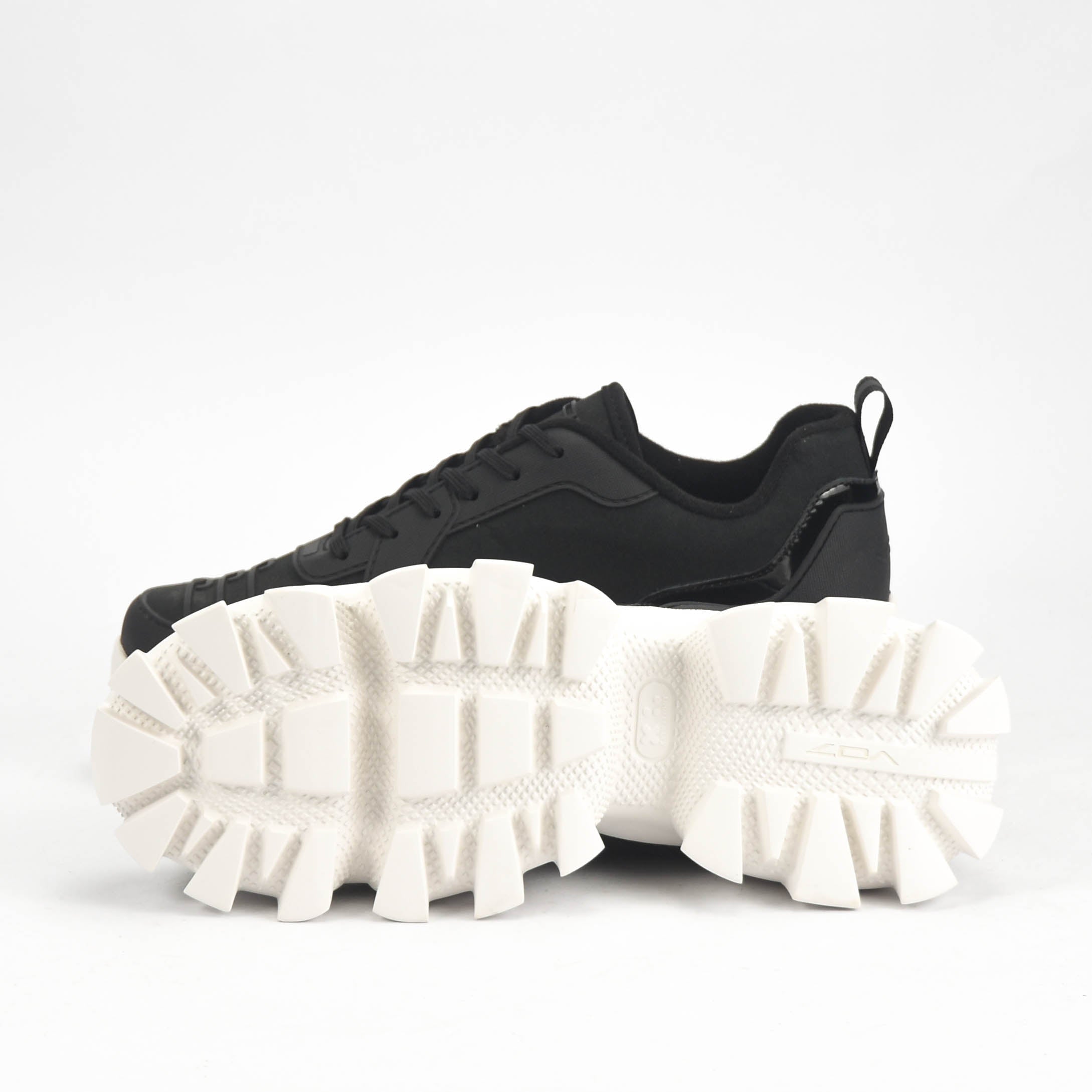 VO7 Amber — Baskets femme noires