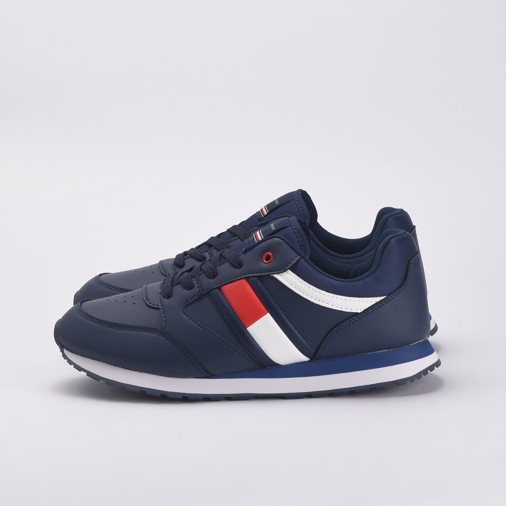 Tommy Hilfiger — Baskets