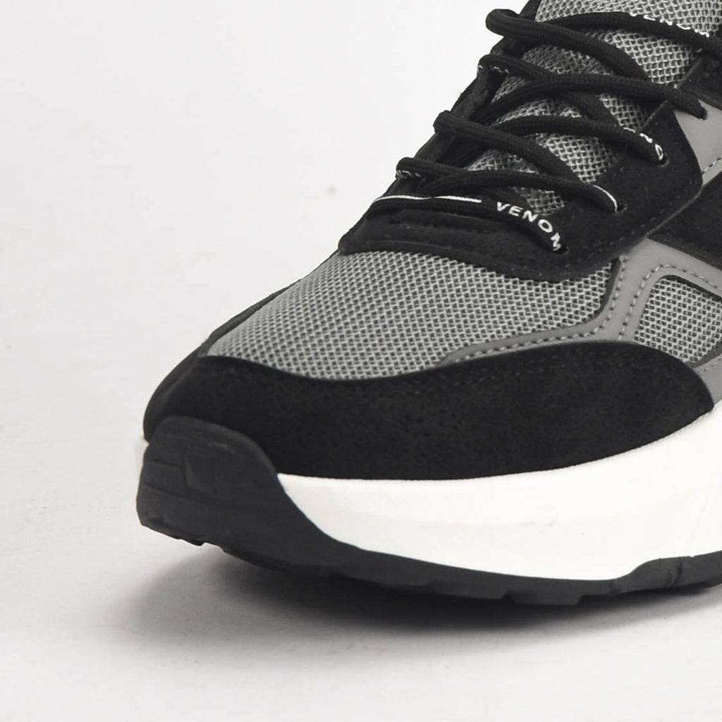Venom — Chaussures de ville grises