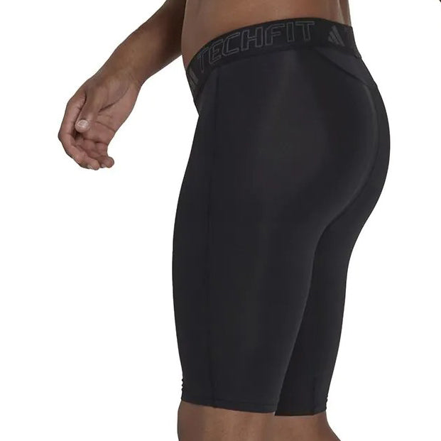 Adidas Techfit — Short de training