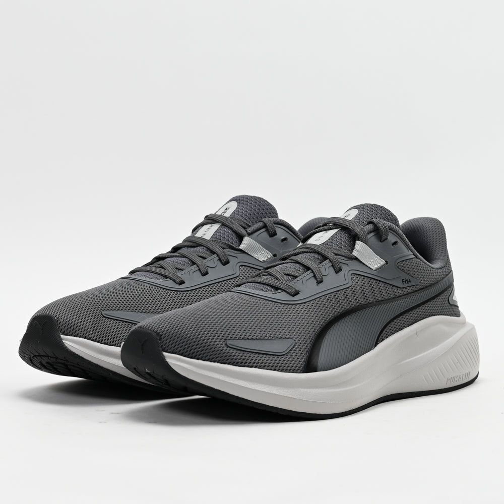 PUMA Skyrocket Lite — baskets running homme gris trois-quarts