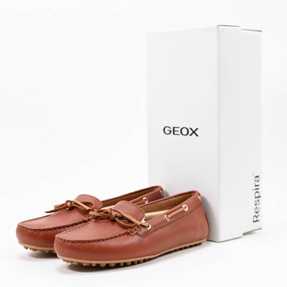 Geox Kalistena Woman Leather Loafers D651JC-04643-C6B5F