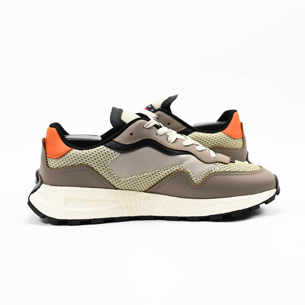 Tommy Hilfiger Men Sneakers EM0EM01259-BROWN-BEIGE